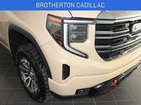 Certified 2023 GMC Sierra 1500 AT4 w/ AT4 Premium Package AWD/4WD image 15