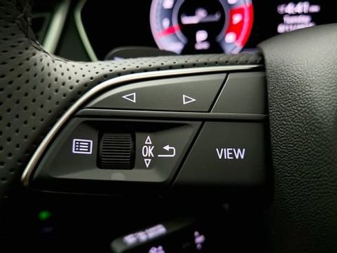 Used 2025 Audi SQ5 Premium Plus AWD/4WD image 62