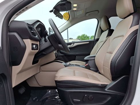 Used 2022 Ford Escape SEL AWD/4WD image 11