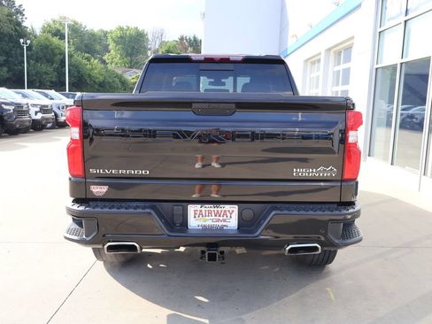 Certified 2021 Chevrolet Silverado 1500 High Country AWD/4WD image 9