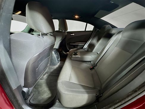 Used 2018 Dodge Charger R/T Scat Pack image 3
