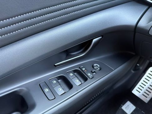 New 2026 Hyundai Elantra SEL Sport FWD image 28