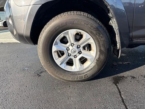 Used 2023 Toyota 4Runner SR5 image 30