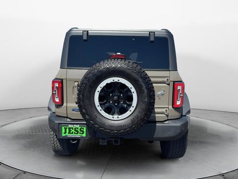 Certified 2025 Ford Bronco Outer Banks w/ Sasquatch Package AWD/4WD image 5