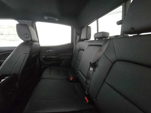 New 2026 GMC Canyon Elevation w/ Convenience Package image 17