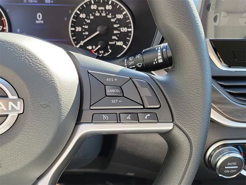 New 2025 Nissan Altima 2.5 SV w/ SV Special Edition Package image 7