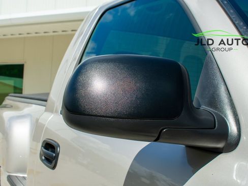 Used 2004 Chevrolet Silverado 1500 4x4 Regular Cab w/ Light Duty Power Package image 33