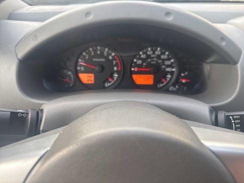 Used 2015 Nissan Frontier SV image 15