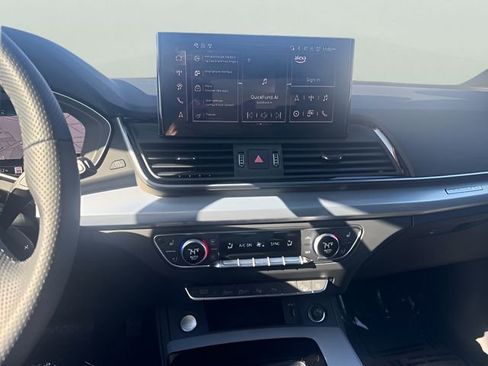 Used 2024 Audi Q5 2.0T Prestige image 18