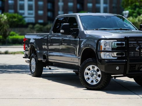 Used 2023 Ford F250 XLT w/ 360-Degree Camera Package AWD/4WD image 2