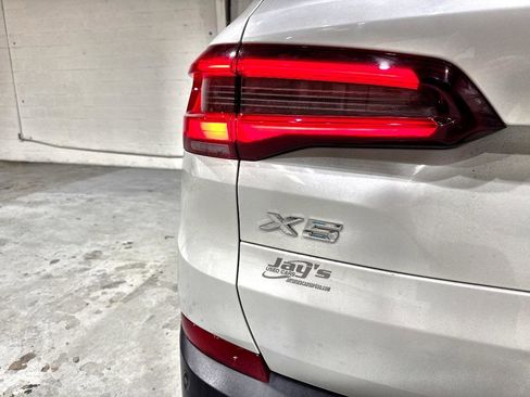 Used 2020 BMW X5 xDrive40i w/ Premium Package image 71