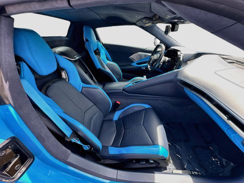 Used 2021 Chevrolet Corvette Stingray Premium Conv w/ Z51 Performance Package RWD image 23