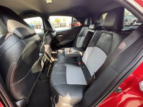 Used 2022 Toyota Corolla XSE FWD image 14