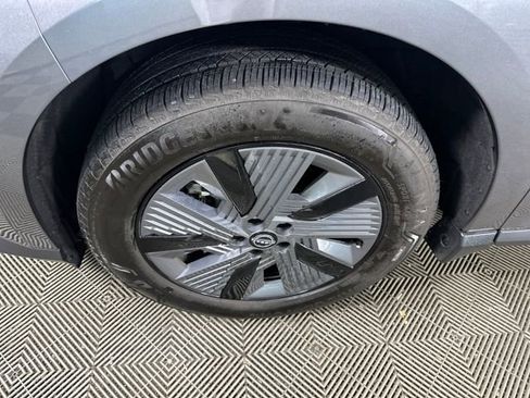 Certified 2025 Nissan Murano SL image 10