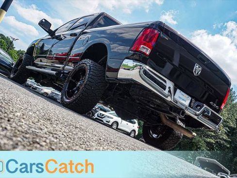Used 2016 RAM 2500 Tradesman w/ Chrome Appearance Group AWD/4WD image 4