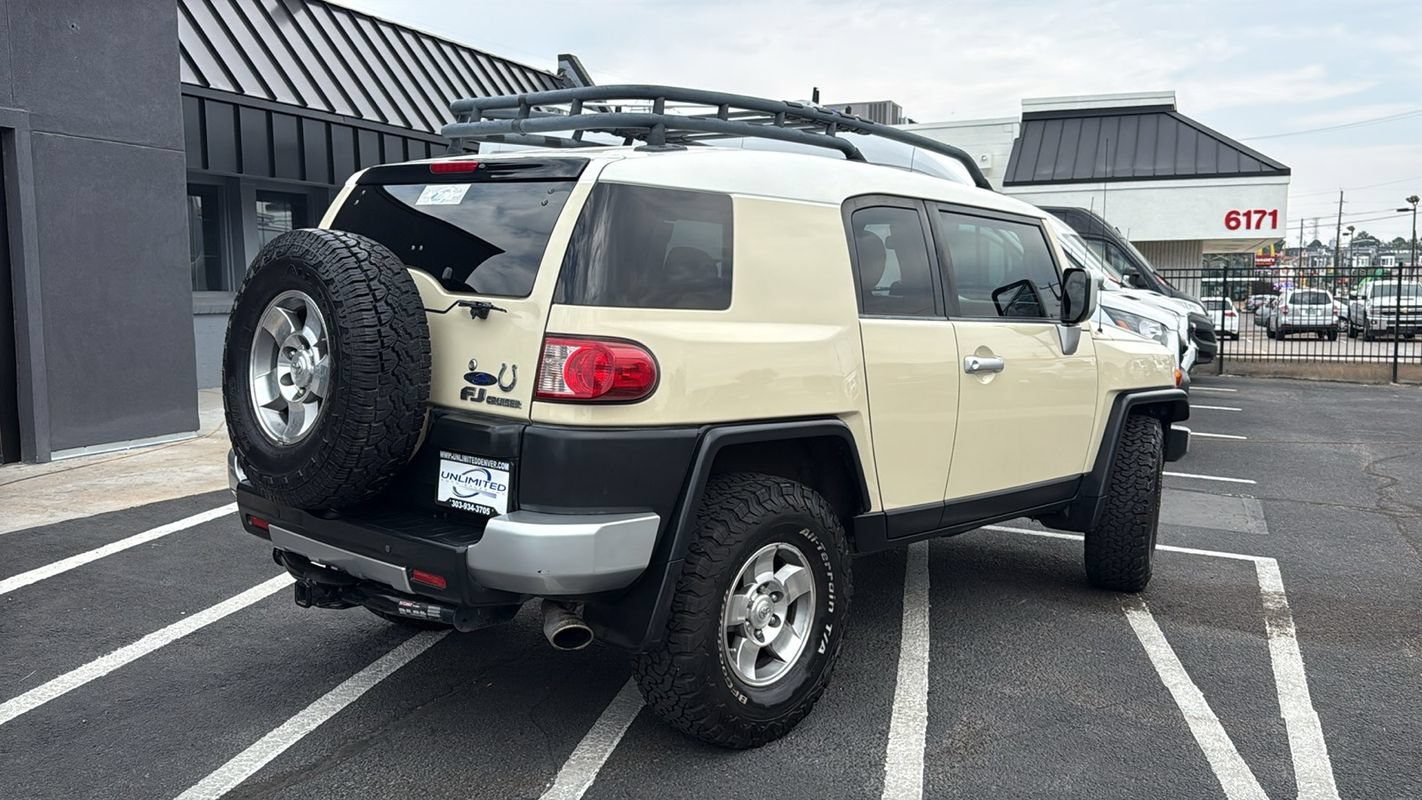 Used 2008 Toyota FJ Cruiser 4WD image 3