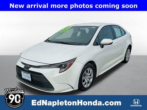 Used 2023 Toyota Corolla LE image 1