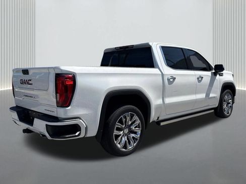 Used 2023 GMC Sierra 1500 Denali w/ Denali Reserve Package AWD/4WD image 5