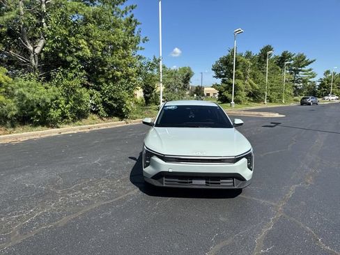 Used 2025 Kia K4 FWD image 7