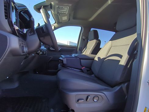 New 2026 Chevrolet Silverado 1500 LT image 15