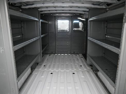 Used 2020 Nissan NV 1500 S image 33