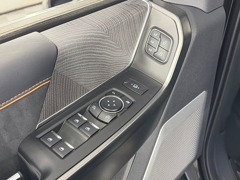 Certified 2024 Ford F350 Platinum w/ FX4 Off-Road Package image 26