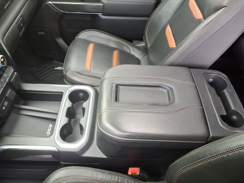 Used 2020 GMC Sierra 1500 AT4 w/ AT4 Premium Package image 16