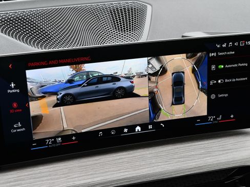 New 2026 BMW 330i Sedan w/ Premium Package image 16