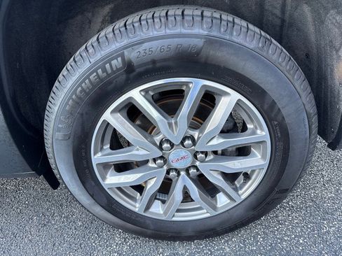 Used 2019 GMC Acadia SLE w/ Driver Alert Package I FWD image 11