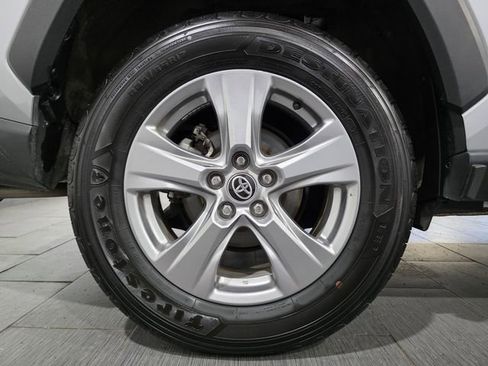 Used 2025 Toyota RAV4 XLE image 24