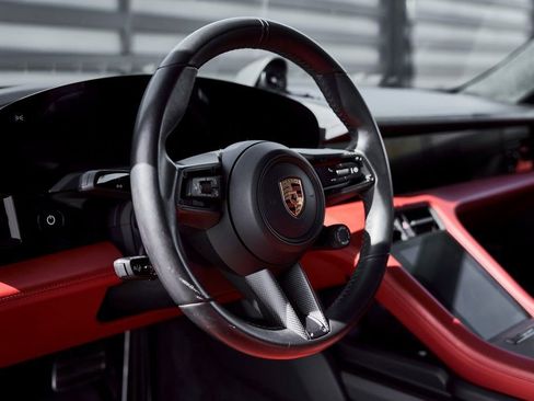 Used 2020 Porsche Taycan Turbo AWD/4WD image 38