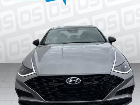 Used 2023 Hyundai Sonata SEL Plus FWD image 2