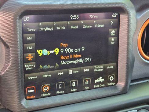 Used 2021 Jeep Gladiator Mojave image 27