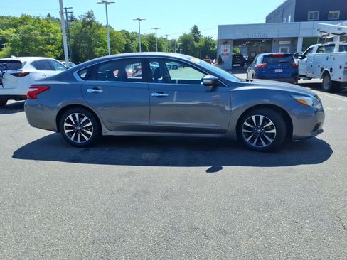 Certified 2017 Nissan Altima 2.5 SL FWD image 4