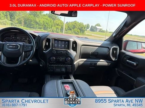 Used 2021 GMC Sierra 1500 AT4 w/ AT4 Premium Package AWD/4WD image 17