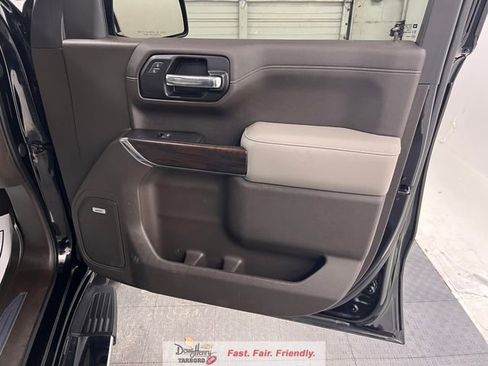 Used 2020 GMC Sierra 1500 SLT w/ SLT Premium Plus Package image 38