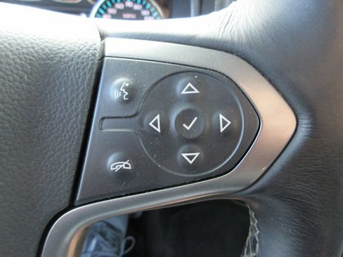 Used 2018 Chevrolet Silverado 1500 LTZ AWD/4WD image 26