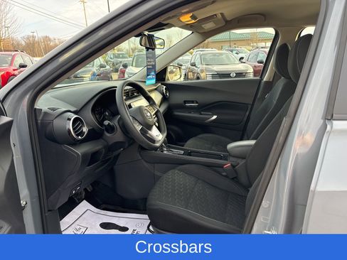 Used 2021 Nissan Kicks SV w/ Exterior Package image 19