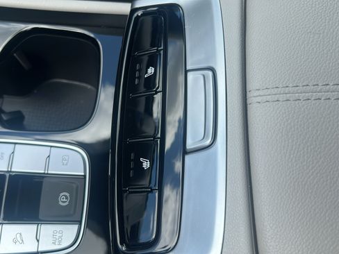 Certified 2024 Hyundai Tucson SEL FWD image 19