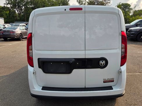 Used 2022 RAM ProMaster City Tradesman FWD image 11