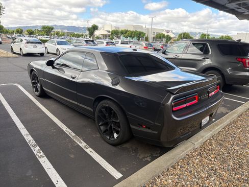 Used 2021 Dodge Challenger GT RWD image 4