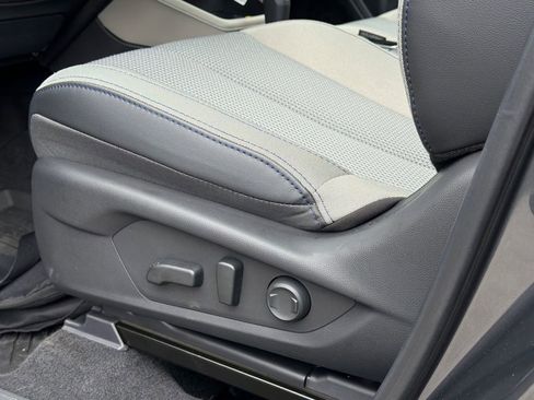 New 2026 Subaru Forester Premium AWD/4WD image 18