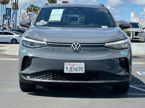 Used 2023 Volkswagen ID.4 Pro RWD image 9