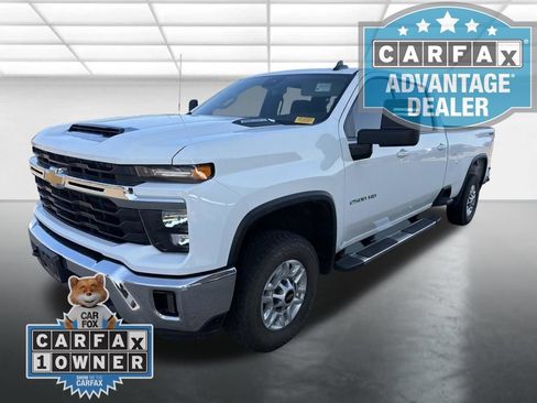 Used 2025 Chevrolet Silverado 2500 LT w/ Convenience Package AWD/4WD image 8