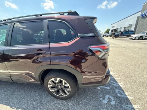 Certified 2026 Subaru Forester Premium AWD/4WD image 11