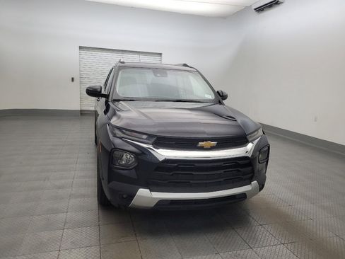 Used 2021 Chevrolet TrailBlazer LT w/ Convenience Package FWD image 14