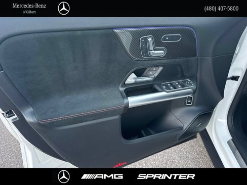 Used 2024 Mercedes-Benz GLA 35 AMG 4MATIC image 13
