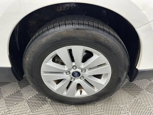 Used 2019 Subaru Outback 2.5i Premium AWD/4WD image 13