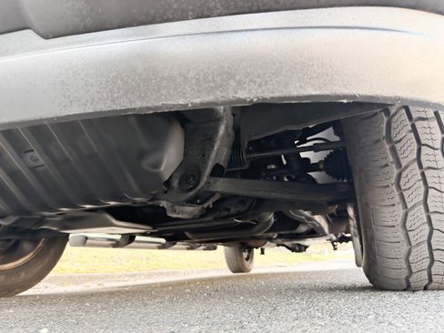 Used 2011 GMC Sierra 1500 4x4 Crew Cab Hybrid image 25