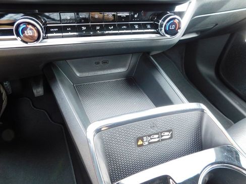 New 2026 Chevrolet Equinox RS image 38